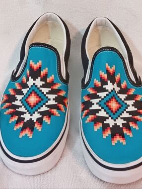 Vans Classic Slip-On Desert Vibes Print Shoes Men’s 9.5 / Women’s 11